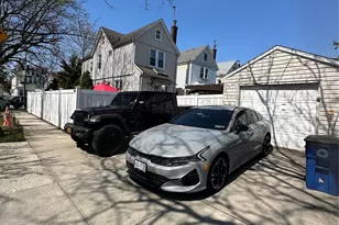 80-21 62nd St, Glendale, NY 11385 - Photo 3