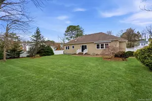 33 Timber Ridge Dr, Coram, NY 11727 - Photo 21