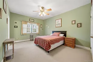 33 Timber Ridge Dr, Coram, NY 11727 - Photo 17