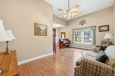 33 Timber Ridge Drive, Coram, NY 11727 - Photo 5