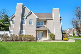 198 Erik Dr, East Setauket, NY 11733 - Photo 5