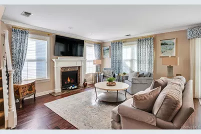 198 Erik Drive, East Setauket, NY 11733 - Photo 5