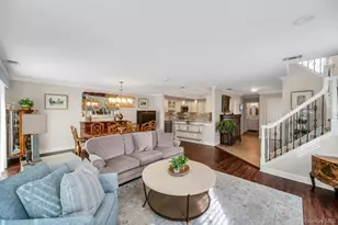 198 Erik Dr, East Setauket, NY 11733 - Photo 9