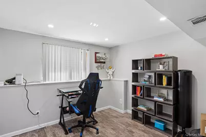 19 Fisher Road, Commack, NY 11725 - Photo 29