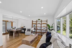 19 Fisher Rd, Commack, NY 11725 - Photo 5