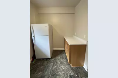 230 Pelham Road #2H, New Rochelle, NY 10805 - Photo 5