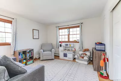 3 Triangle Drive, Setauket, NY 11733 - Photo 11