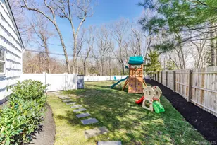 3 Triangle Dr, Setauket, NY 11733 - Photo 25