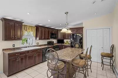 9 S Pond Trail, Ridge, NY 11961 - Photo 31