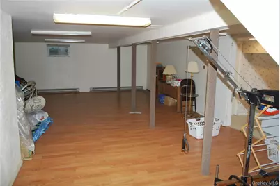 66 Laurel Drive, Massapequa Park, NY 11762 - Photo 17