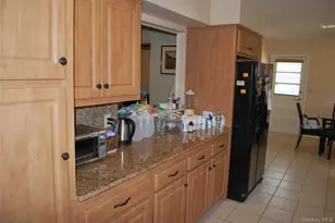 66 Laurel Dr, Massapequa Park, NY 11762 - Photo 3