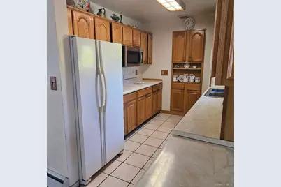 41 Wildwood Drive, Poughkeepsie, NY 12603 - Photo 13