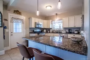 48 Market St, Ellenville, NY 12428 - Photo 19