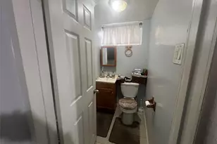 107-27 172nd St, Jamaica, NY 11433 - Photo 35