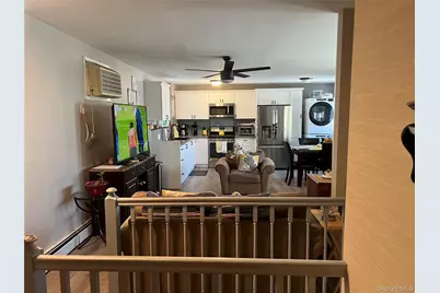 10727 172nd Street, Jamaica, NY 11433 - Photo 9