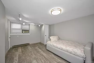 136-54 71st Road, Kew Gardens, NY 11367 - Photo 21