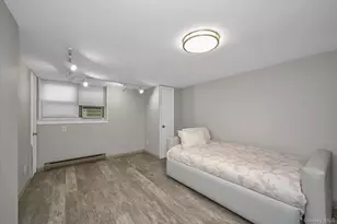 136-54 71st Rd, Kew Gardens, NY 11367 - Photo 21