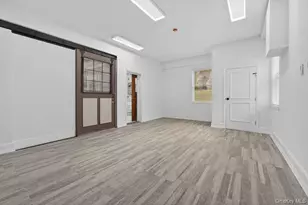 [Address not provided], Mill Neck, NY 11765 - Photo 13