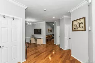 99 Carriage Ln, Plainview, NY 11803 - Photo 5