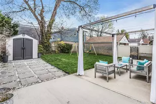 80-35 Langdale St, Floral Park, NY 11040 - Photo 23