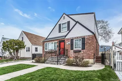 80-35 Langdale Street, Floral Park, NY 11040 - Photo 3