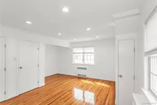 80-35 Langdale St, Floral Park, NY 11040 - Photo 17