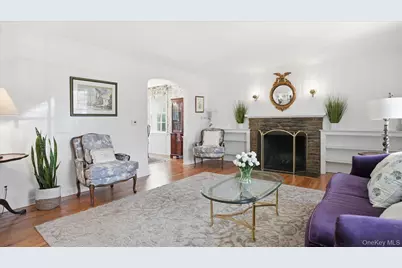 6 Derby Road, Port Washington, NY 11050 - Photo 3