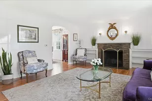 6 Derby Rd, Port Washington, NY 11050 - Photo 3