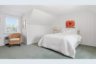 6 Derby Road, Port Washington, NY 11050 - Photo 15