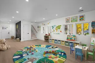 209 Prospect Ave, White Plains, NY 10607 - Photo 23