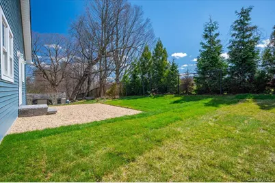 209 Prospect Avenue, White Plains, NY 10607 - Photo 29