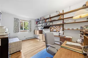 334 Edgewood Ave, Smithtown, NY 11787 - Photo 25