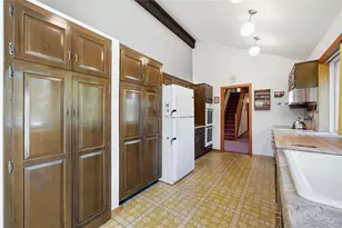 334 Edgewood Ave, Smithtown, NY 11787 - Photo 11