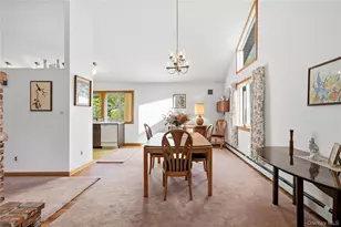 334 Edgewood Ave, Smithtown, NY 11787 - Photo 15