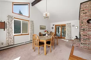 334 Edgewood Ave, Smithtown, NY 11787 - Photo 17