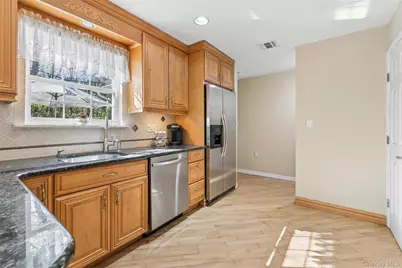 1302 Baltusrol Boulevard, Riverhead, NY 11901 - Photo 9