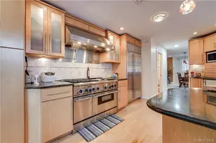 910 Route 9W S, Nyack, NY 10960 - Photo 17