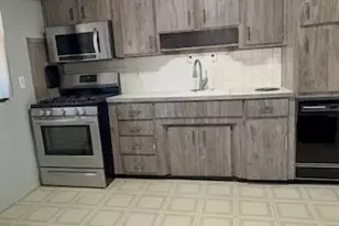 11 Edwards Pl, Valley Stream, NY 11580 - Photo 9