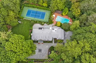 45 SE Rd, Sands Point, NY 11050 - Photo 33