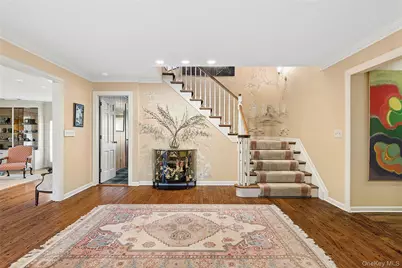45 Southeast Road, Sands Point, NY 11050 - Photo 5