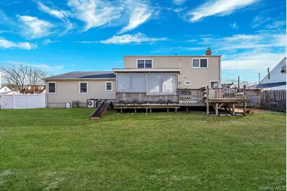 260 28th Street, Copiague, NY 11726 - Photo 33