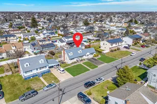 260 28th St, Copiague, NY 11726 - Photo 39