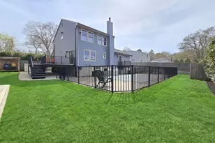 27 Ridgewood Ave, Selden, NY 11784 - Photo 3