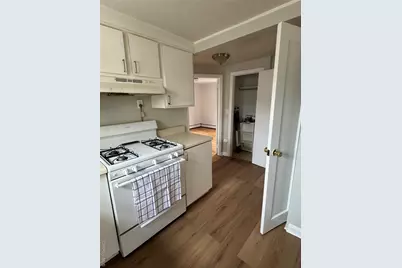 28 A Chestnut Street #A, Greenvale, NY 11548 - Photo 3