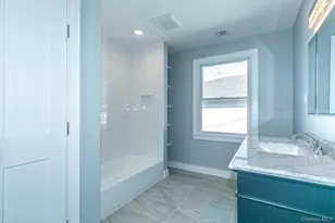 207 Nassau Blvd, Garden City South, NY 11530 - Photo 7