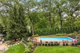 40 Dogwood Ln, Sands Point, NY 11050 - Photo 31