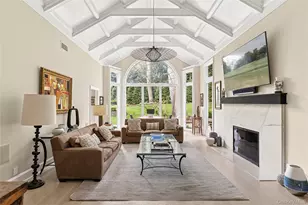 40 Dogwood Ln, Sands Point, NY 11050 - Photo 3