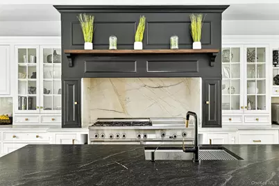 40 Dogwood Lane, Sands Point, NY 11050 - Photo 7