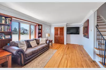398 33rd Street, Lindenhurst, NY 11757 - Photo 15