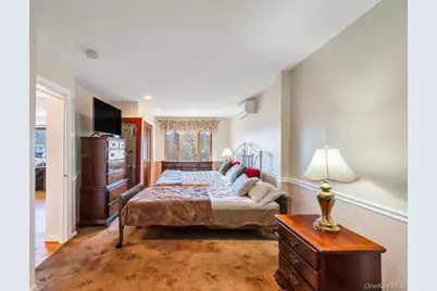 398 33rd Street, Lindenhurst, NY 11757 - Photo 23